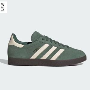 NWT Adidas Mexico Gazelle Sneakers Green Oxide Gum Sole Size Men 7/Women 8
